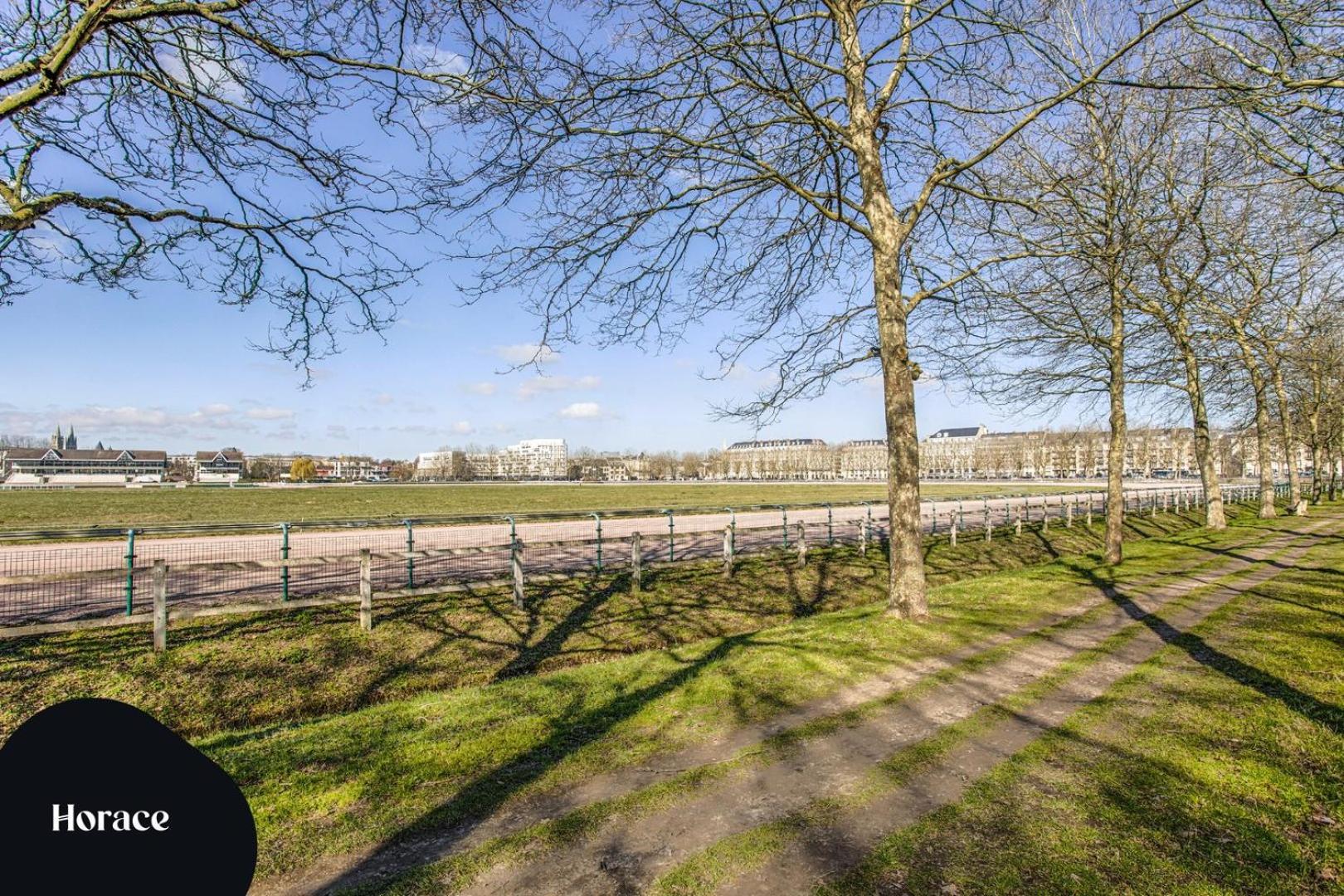 La Casa Amore — Joli Nid Douillet Place St-Sauveur Caen Buitenkant foto
